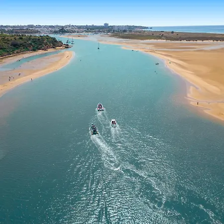 Marina By Algarve Vacation Будинок відпочинку Албуфейра