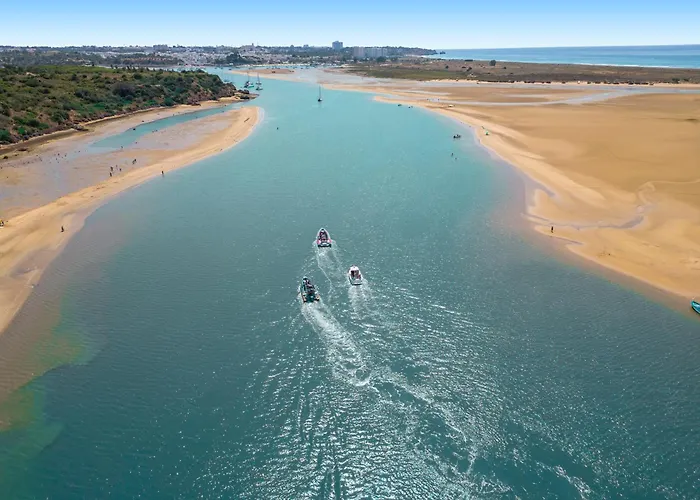 Marina By Algarve Vacation Будинок відпочинку Албуфейра